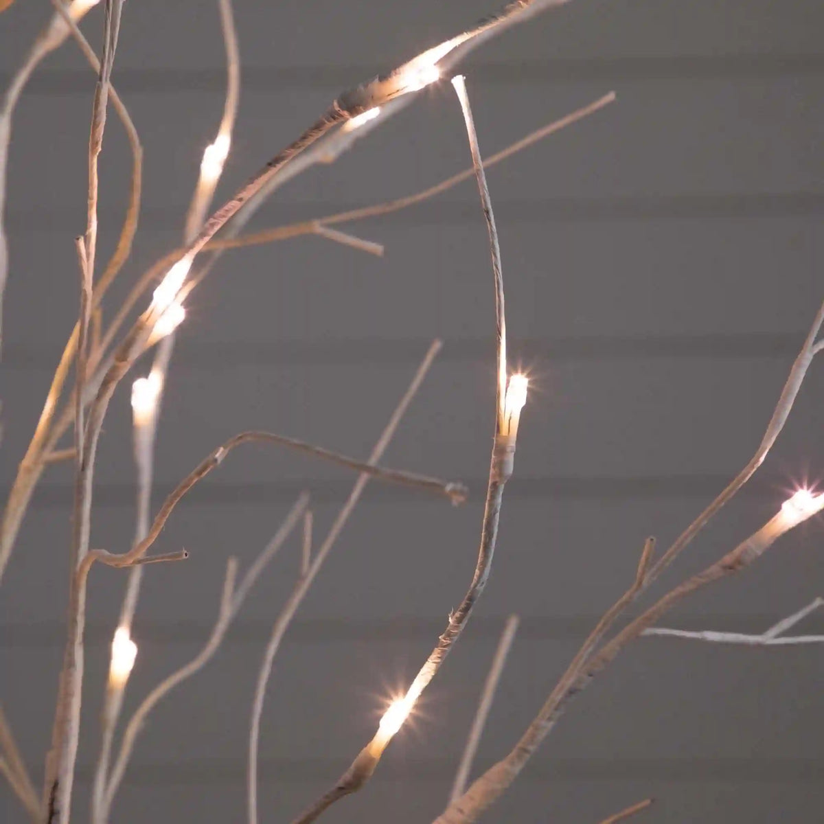 4’ Pre-Lit Artificial White Birch Tree with 51 White LED Lights